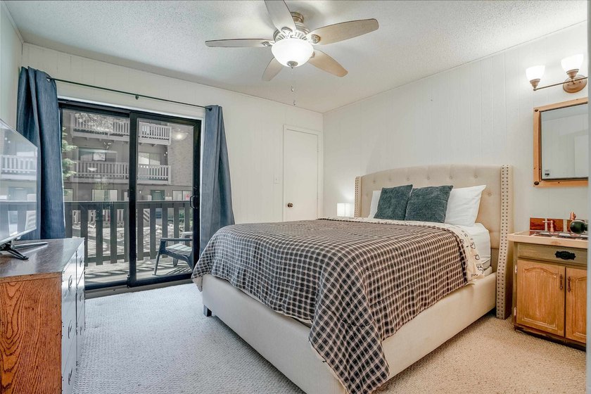 Location, Location, Location! This stylish second-floor - photo 19