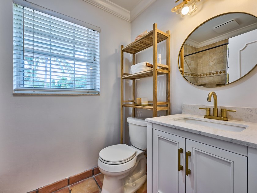 Welcome to your charming and bright Royal Oak Hills home in Boca - photo 42