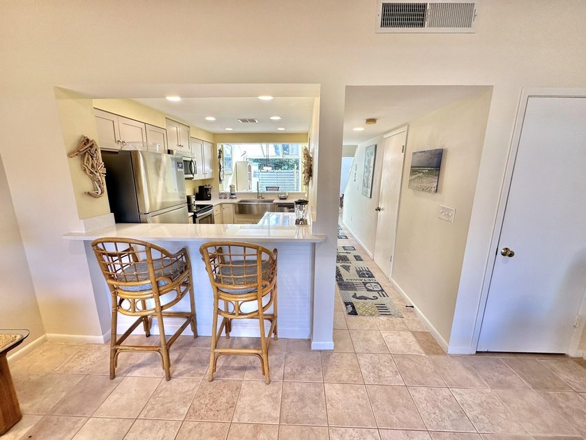This beautiful Beachwalk Villa is being sold fully furnished and - photo 14