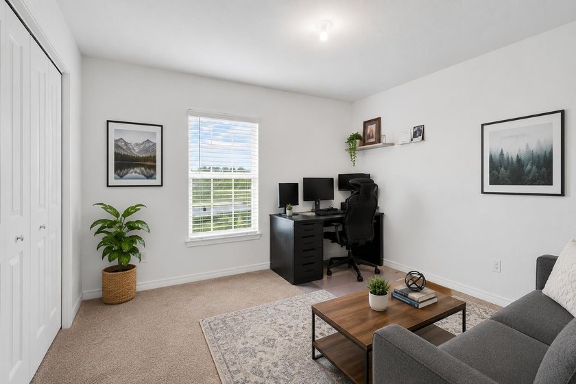 Best Community in FORT PIERCE.Welcome to this spacious 3-bedroom - photo 25