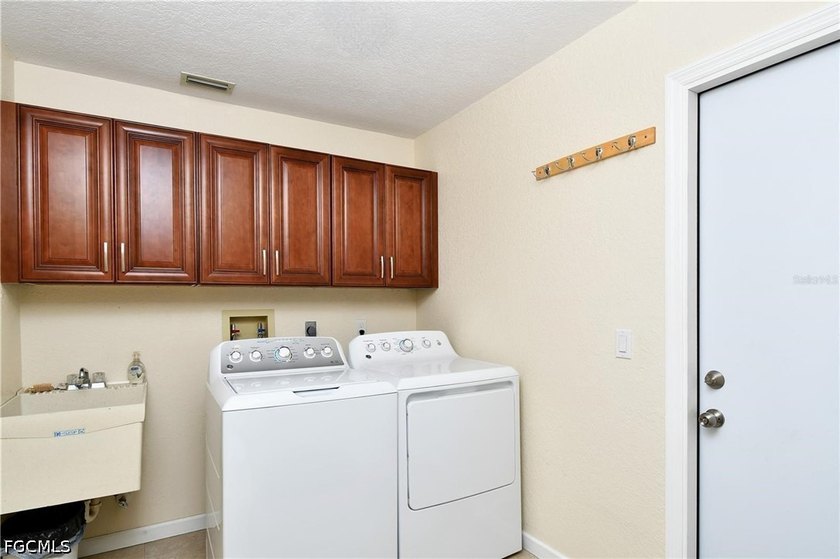 Welcome to Woodland Estates, an exclusive deed-restricted - photo 36