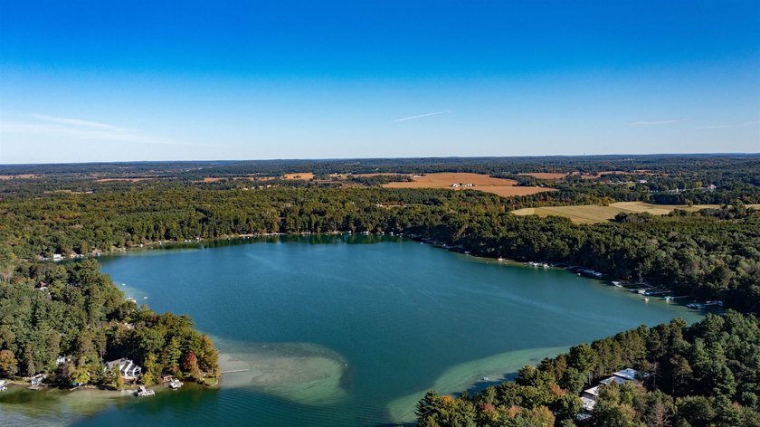 Dream location on the Waupaca Chain O' Lakes! Renovated Wingspan - photo 49