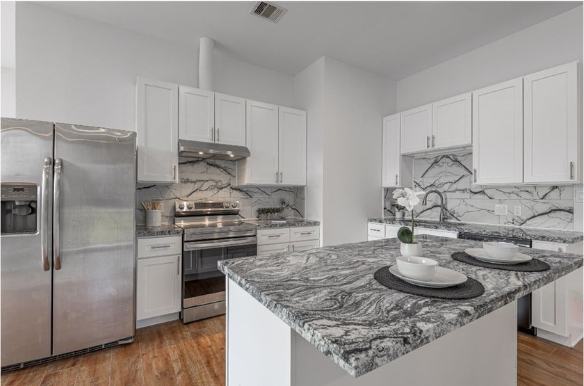Clean, New, Modern. Not like every other house on the market - photo 21