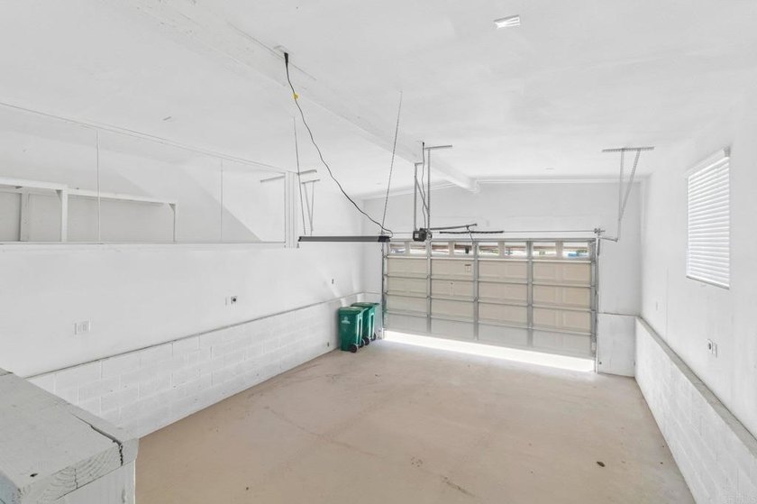 Rare opportunity to own a fully remodeled property in the heart - photo 30