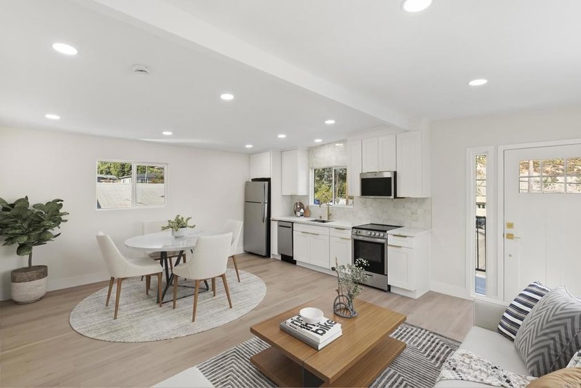 Rare opportunity to own a fully remodeled property in the heart - photo 39