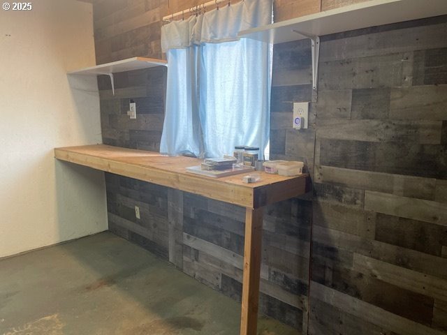 FLOORING and APPLIANCE CREDIT or Hold Back of with Full Price - photo 26