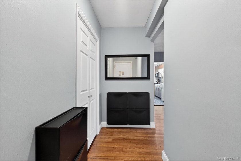 Welcome to Linden Hill. This bright corner one-bedroom co-op - photo 3