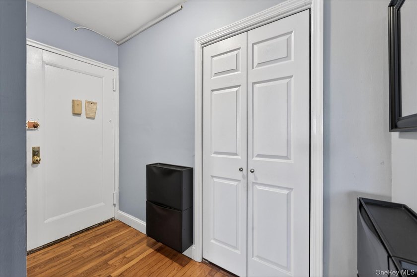 Welcome to Linden Hill. This bright corner one-bedroom co-op - photo 4