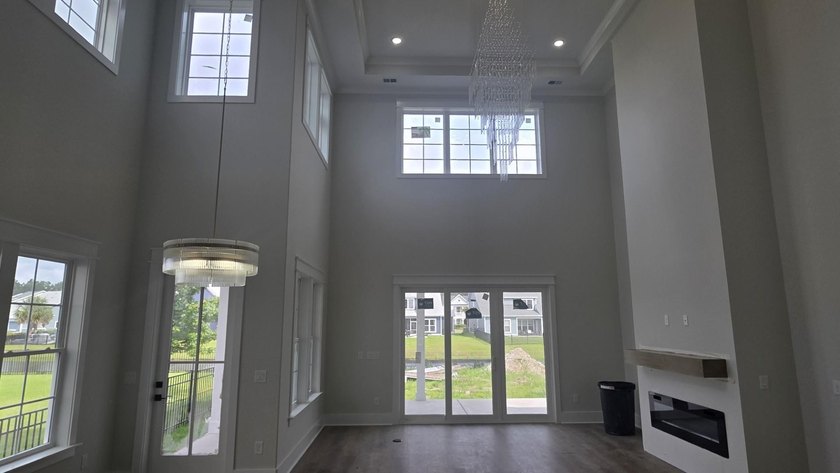 NEW CONSTRUCTION WITH A PRIVATE POOL CURRENTLY UNDER - photo 22