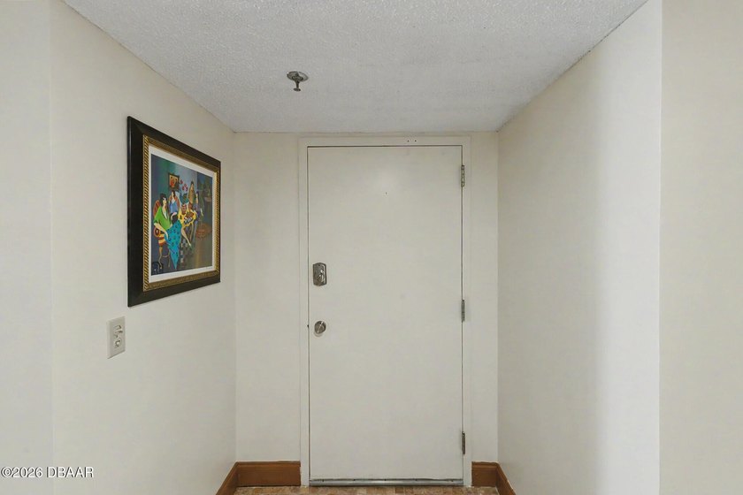 OWNER FINANCING AVAILABLE with $100,000 down, 7 percent interest - photo 29