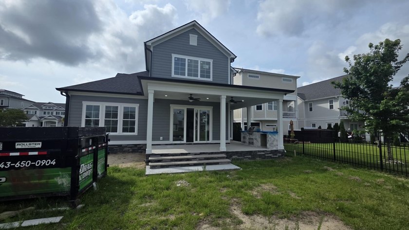 NEW CONSTRUCTION WITH A PRIVATE POOL CURRENTLY UNDER - photo 30