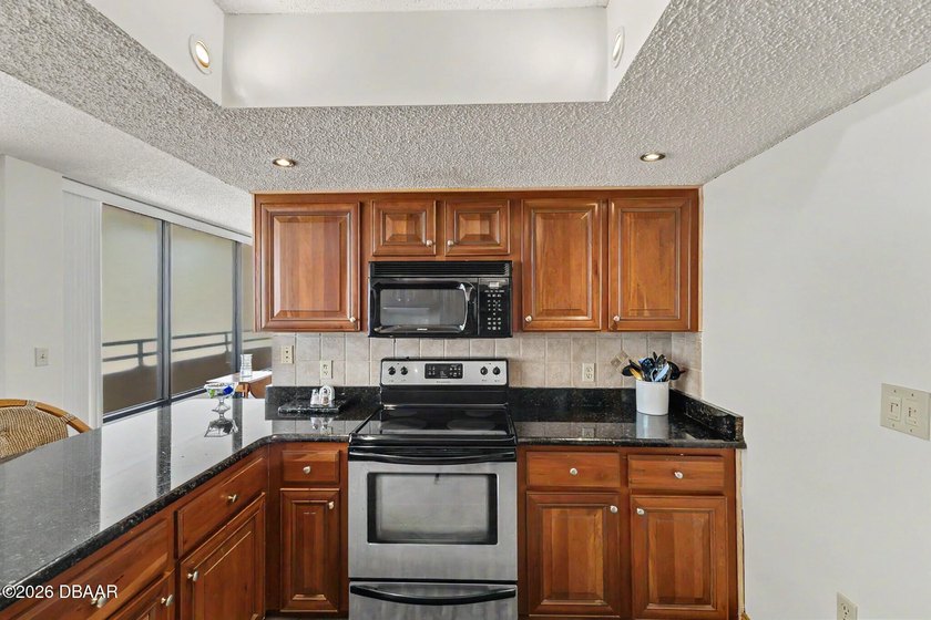 OWNER FINANCING AVAILABLE with $100,000 down, 7 percent interest - photo 44