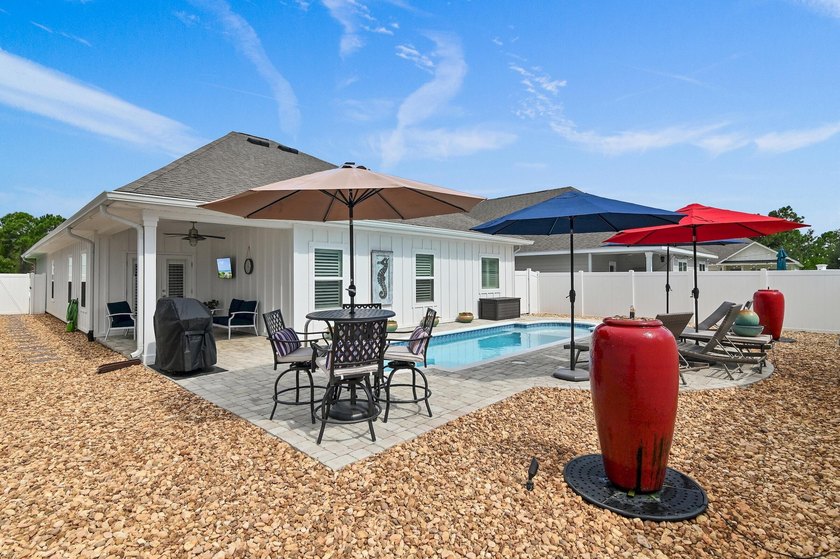 Welcome to a beautifully maintained residence in the heart of - photo 50