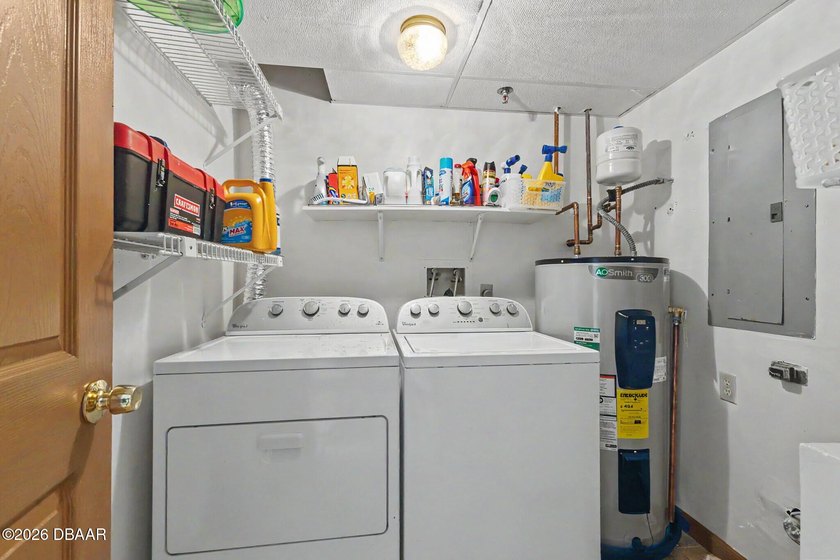 OWNER FINANCING AVAILABLE with $100,000 down, 7 percent interest - photo 59