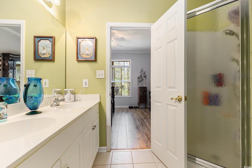 Recently updated 3-bedroom, 2.5 bath townhome located in the - photo 20