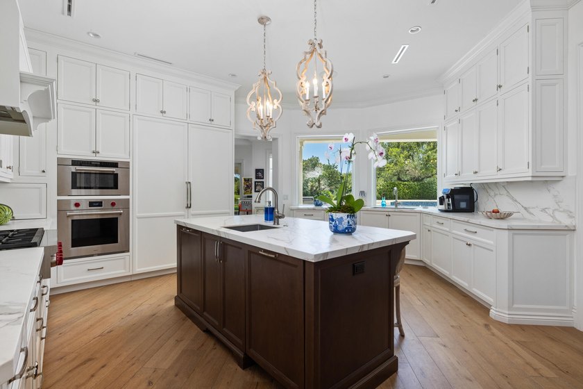 Welcome to 17965 SE Village Circle located inside the gates of - photo 12