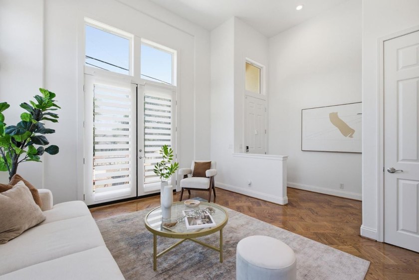 This stunning end-unit has everything on your wish list - photo 5
