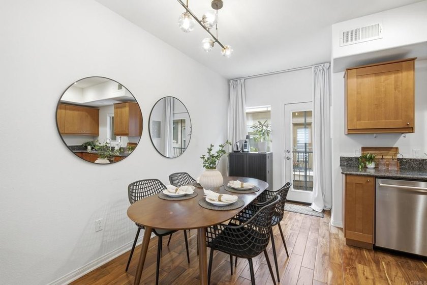 xperience the best of North Park living at 3928 1/2 Iowa Street - photo 16