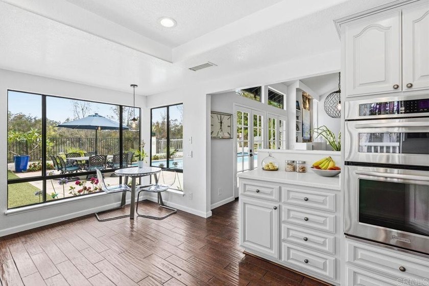 Call Summer Crabtree for a private - photo 11