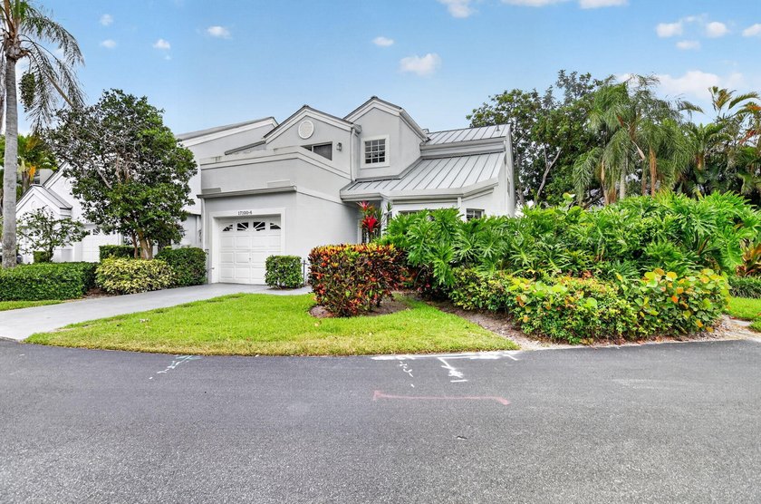 Discover this rarely available townhouse. Located in a 24hr - photo 15