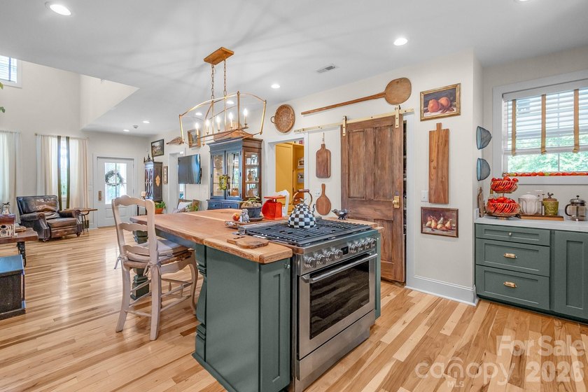 Wow, what a property! This one is truly a must see. Nestled on 5 - photo 16