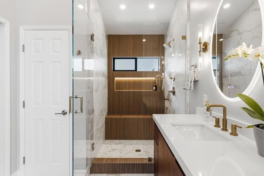 Call Summer Crabtree for a private - photo 19