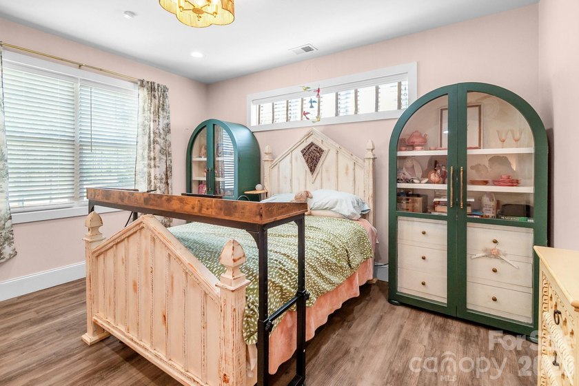 Wow, what a property! This one is truly a must see. Nestled on 5 - photo 24
