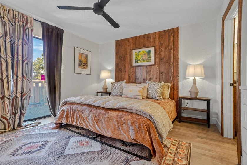 Completely updated and meticulously remodeled from top to bottom - photo 24