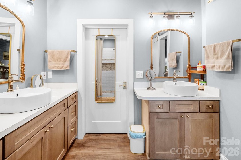 Wow, what a property! This one is truly a must see. Nestled on 5 - photo 32