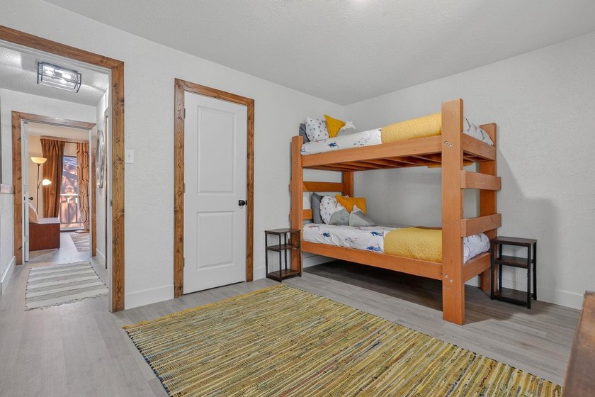 Completely updated and meticulously remodeled from top to bottom - photo 34