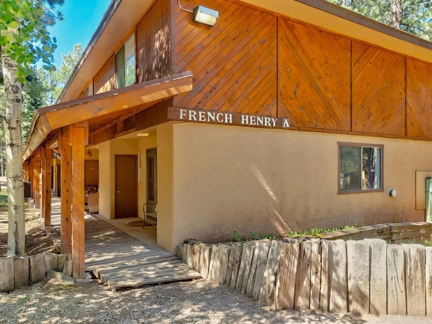 Completely updated and meticulously remodeled from top to bottom - photo 40