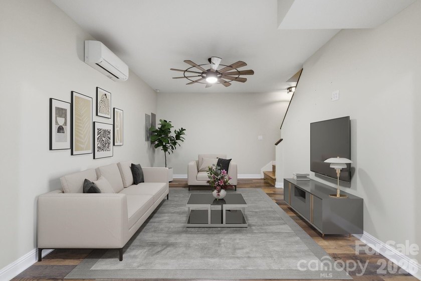 Welcome to your dream home! Discover your perfect retreat in the - photo 44