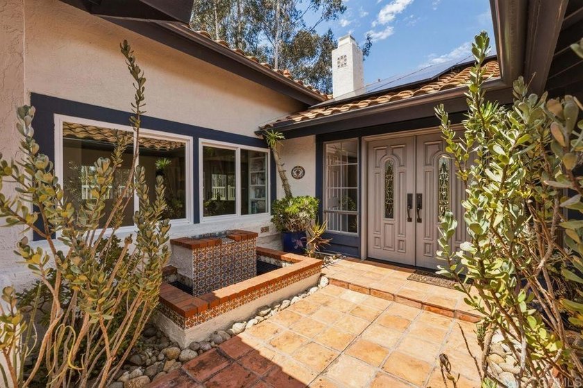 Call Summer Crabtree for a private - photo 45