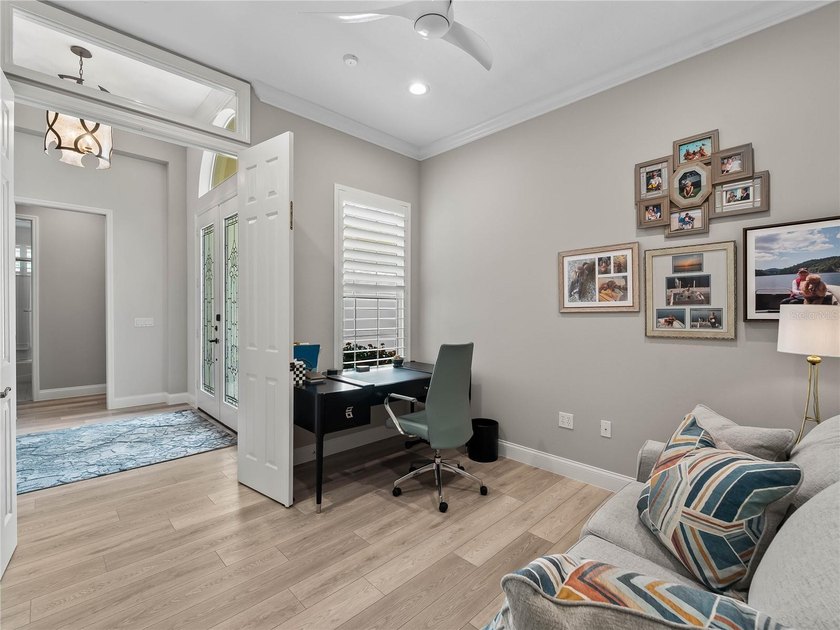 Experience *better than new* luxury in the gated University Park - photo 35