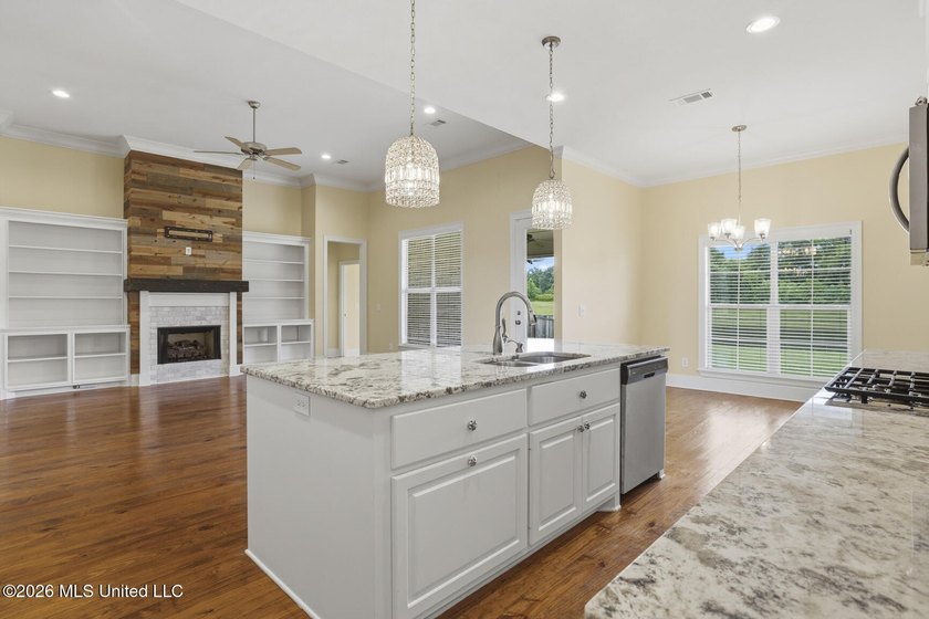 174 Falls Crossing in the highly desirable Falls Crossing - photo 3