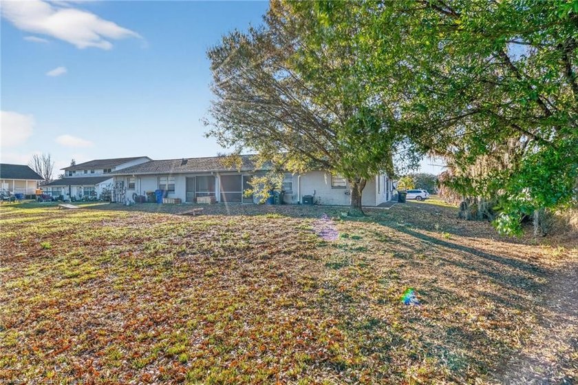 INVESTOR ALERT - PRICED BELOW CURRENT APPRAISAL FOR FAST SALE AT - photo 25
