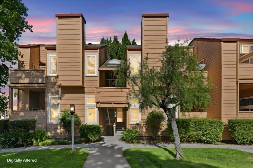 Located in desirable South San Jose, this 1,122 sq ft GROUND - photo 2