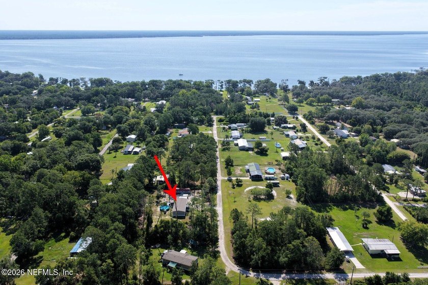 Welcome home to this like-new 2024 manufactured home situated on - photo 4