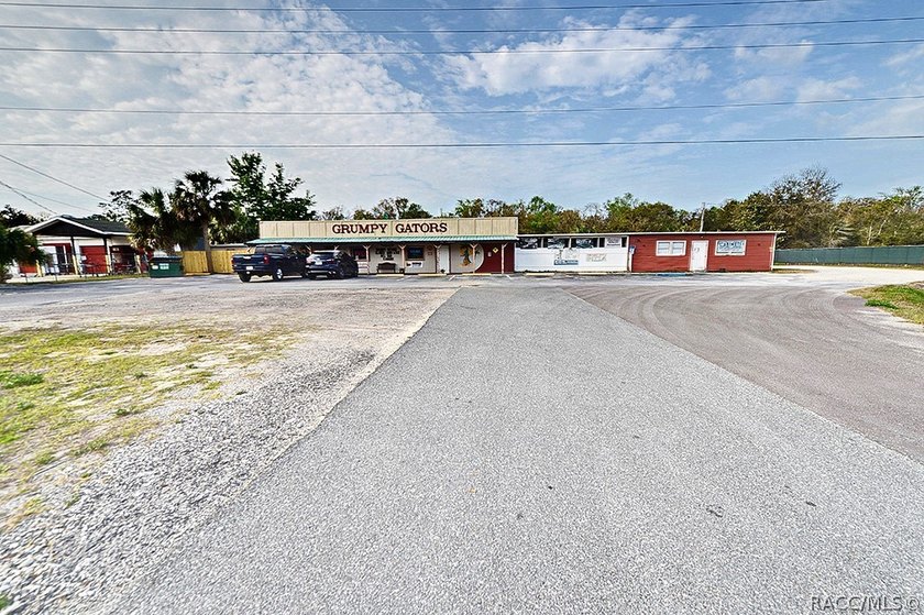 Prime commercial buildings in Homosassa, FL, featuring a total - photo 5