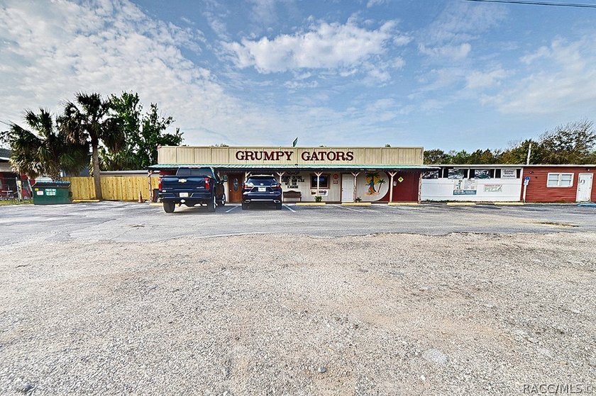 Prime commercial buildings in Homosassa, FL, featuring a total - photo 6