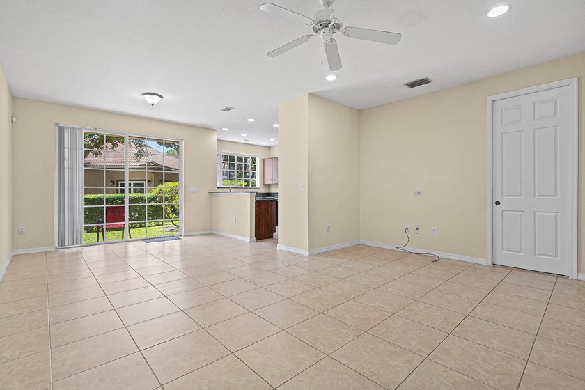 Don't miss this exceptional opportunity to own a cozy townhome - photo 7