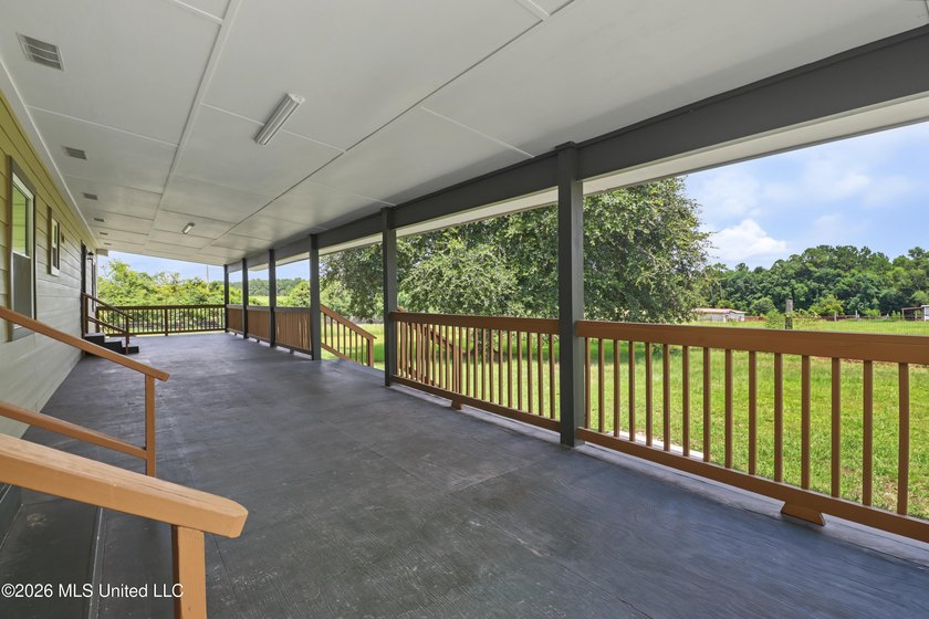 Move in Ready 4 Bedroom 2 Bath home on 1 Acre. This updated - photo 19