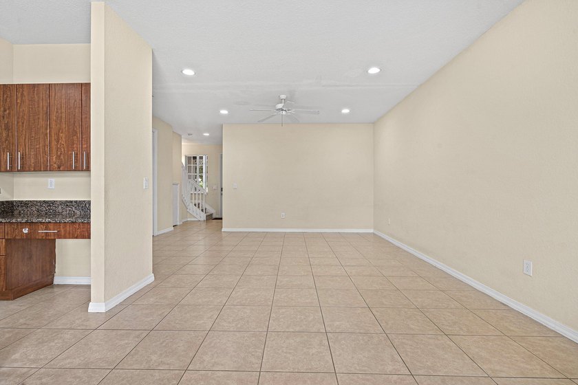 Don't miss this exceptional opportunity to own a cozy townhome - photo 10