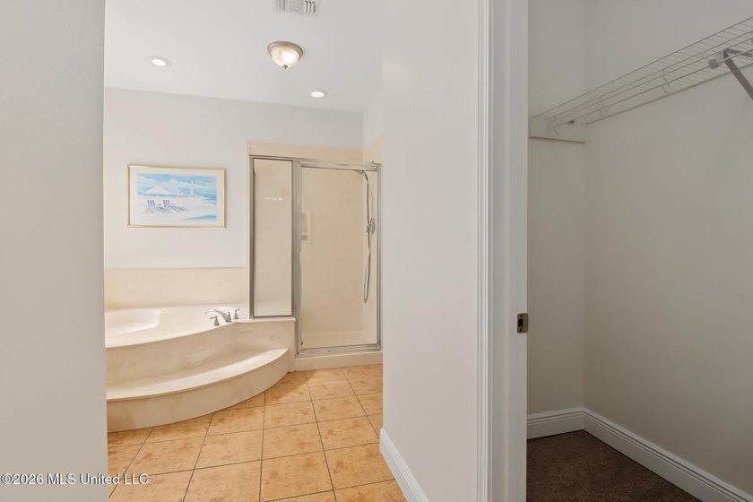 Move-in ready and just minutes from the beach! This beautiful - photo 20