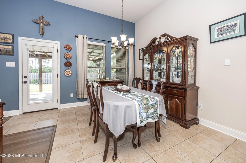 Some homes simply feel welcoming the moment you walk through the - photo 15