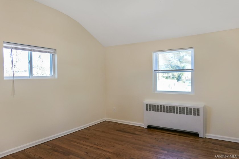This fantastic 4 bedroom, 2 bath home has been completely - photo 15