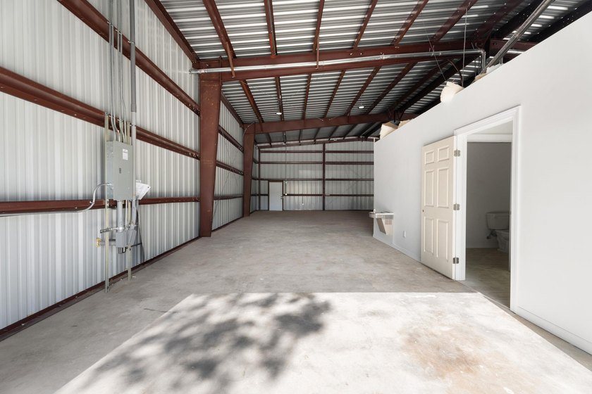 This brand-new 3,000+/- square foot steel warehouse, slated for - photo 9