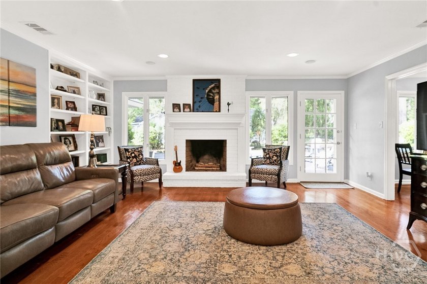 Beautiful one level home centrally located in the Marshwood - photo 5