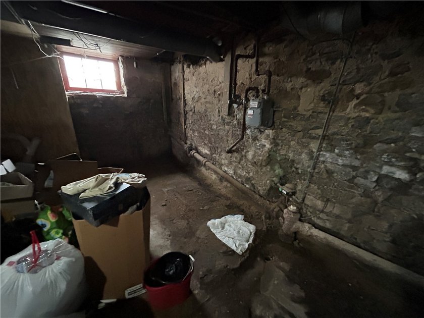 Excellent investment opportunity with immediate rental income! - photo 28