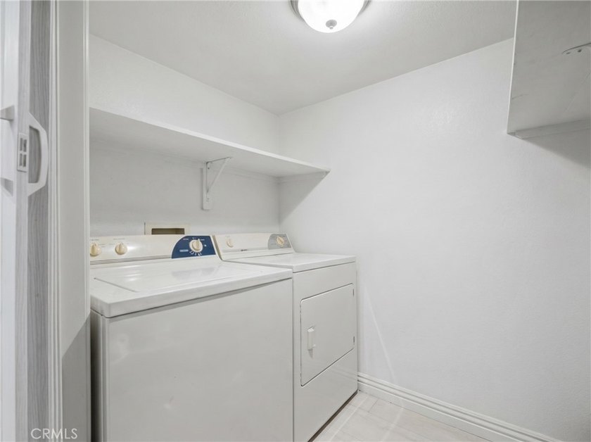 **NEWLY RENOVATED**Tucked into the heart of Carmel Mountain - photo 8